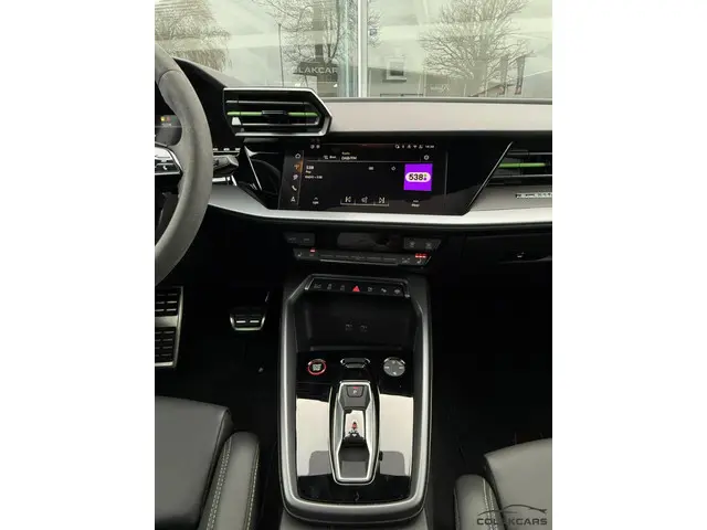 Audi RS3 2.5 TFSI RS 3 quattro 2025 Benzine 30