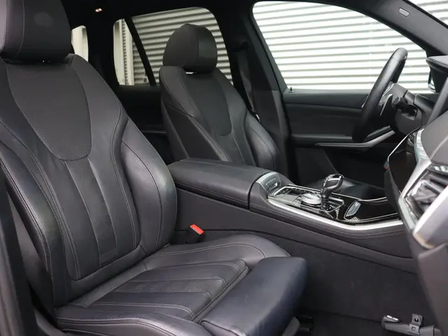 BMW X5 xDrive40i 2019 Benzine 8