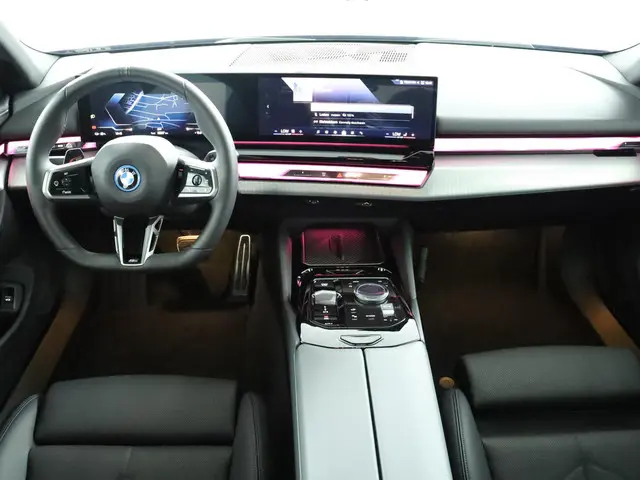 BMW i5 Sedan xDrive40 2025 Elektrisch 4
