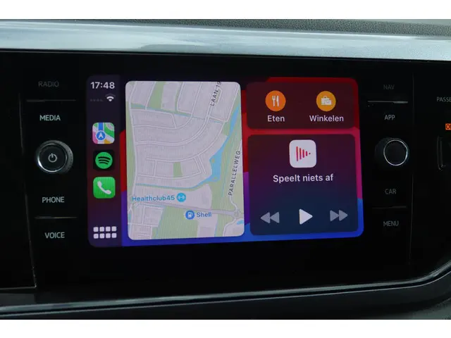 Volkswagen Polo 1.0 TSI STYLE 2022 Benzine 36