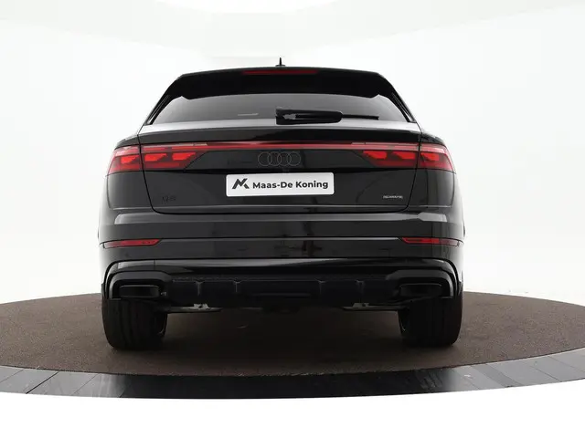 Audi Q8 55 TFSI e quattro Pro Line S 394 PK 2025 Benzine 22