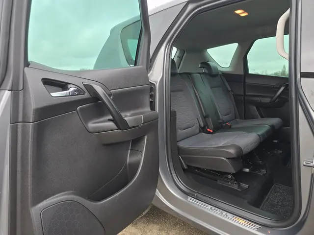 Opel Meriva 1.4 Turbo 2015 Benzine 27