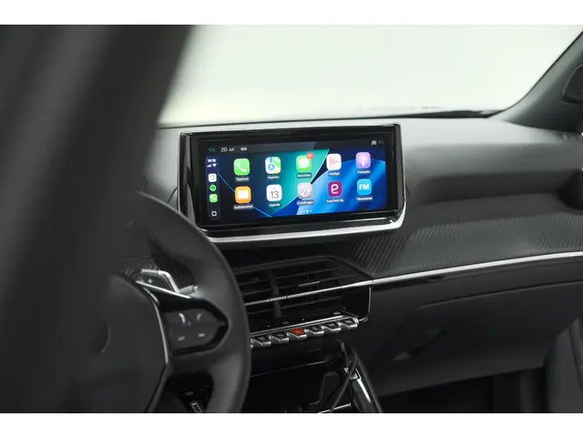 Peugeot 2008 1.2 Hybrid 145 Allure 2025 Hybride Benzine 56