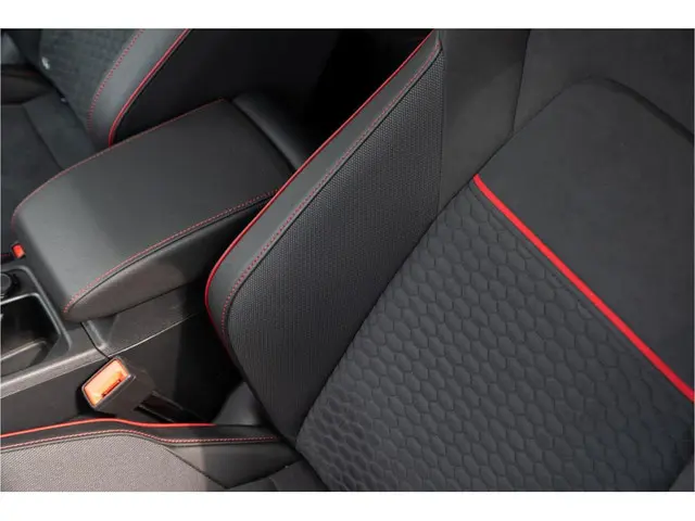 Volkswagen Golf 2.0 TSI GTI Clubsport 2021 Benzine 28