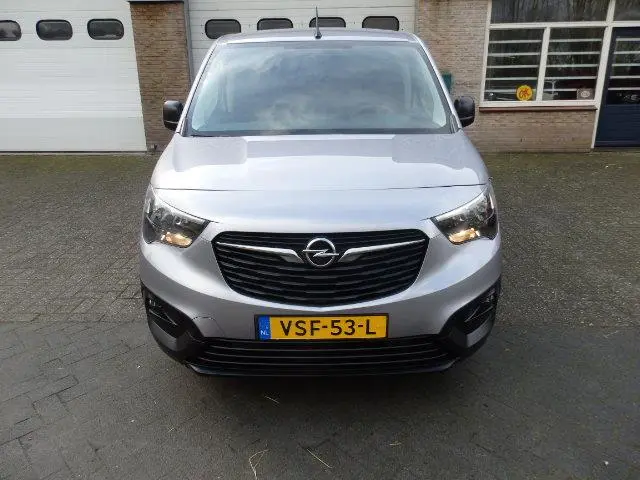 Opel Combo 1.5D L1H1 100 PK AIRO CRUISE PDC 2022 Diesel 18