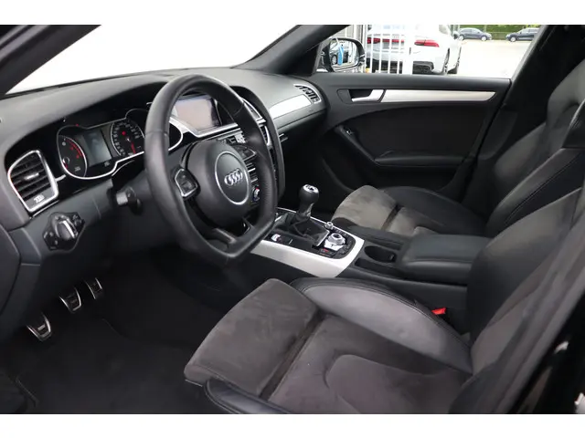 Audi A4 Avant 1.8 TFSI (2x) S-line 2015 Benzine 9