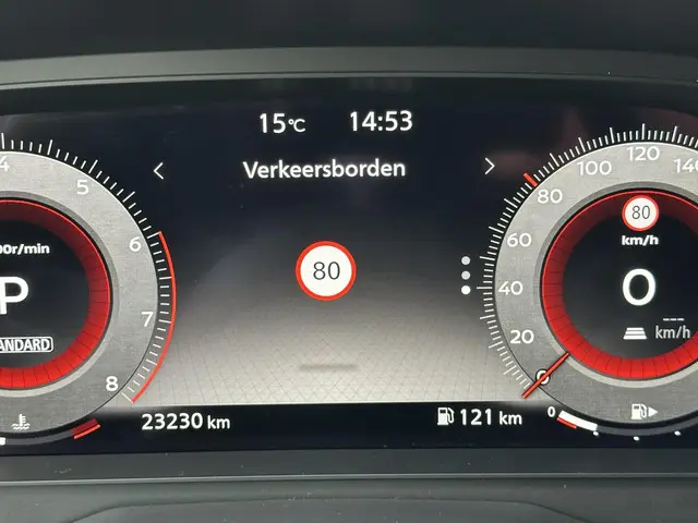 Nissan QASHQAI 1.3 MHEV Xtronic N-Connecta 2024 Benzine 35