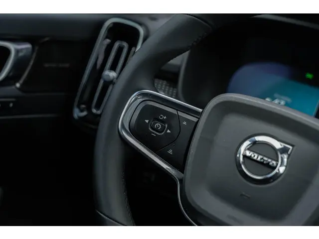 Volvo XC40 Recharge 70 kWh Pro 2021 Elektrisch 27