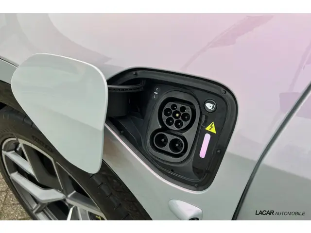 Lotus Eletre EDS 450 S 4WD 112 kWh 2023 Elektrisch 20