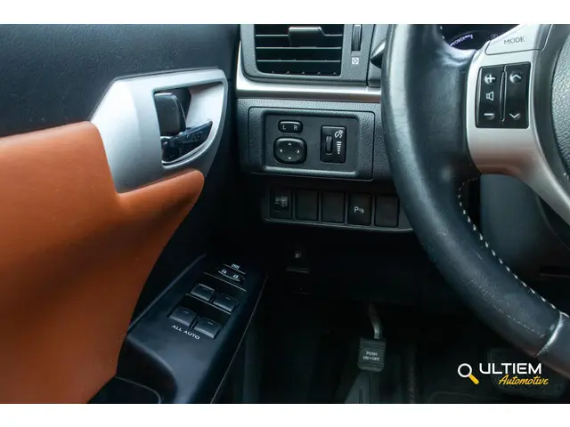 Lexus CT 200h Business Line Pro 2012 Hybride Benzine 17