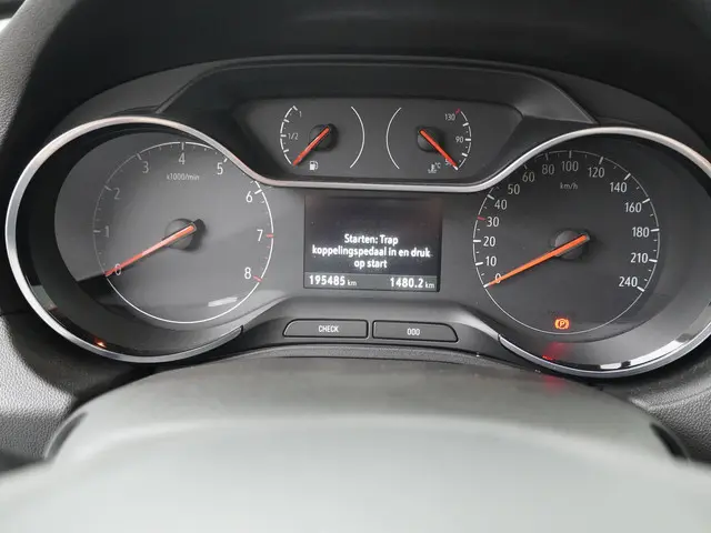 Opel Grandland X 1.2 Turbo Innovation 2018 Benzine 14