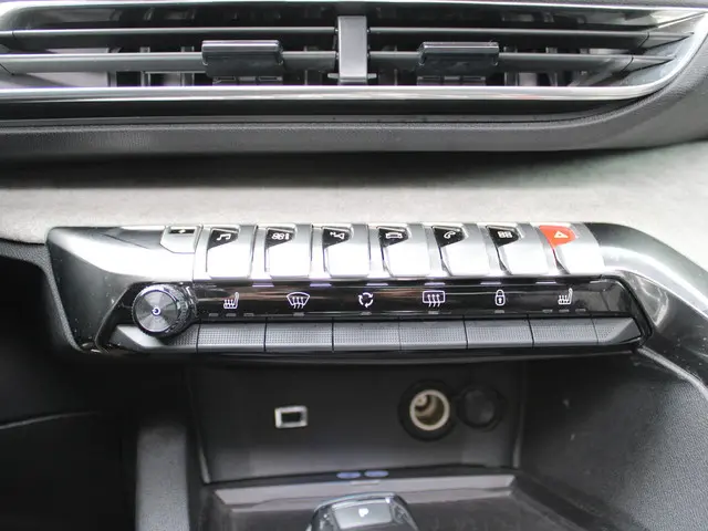 Peugeot 3008 1.6 HYbrid 225 GT 2021 Hybride Benzine 18