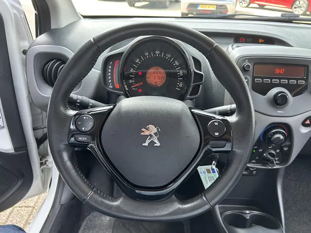 Peugeot 108 1.0 e-VTi Active 2019 Benzine 7