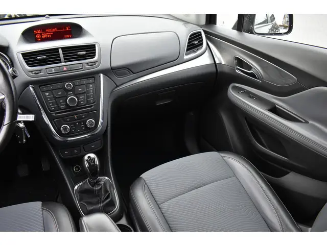 Opel Mokka 1.6 Cosmo 2013 Benzine 11
