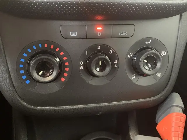 Fiat Punto Evo 1.4 Dynamic 2012 Benzine 9