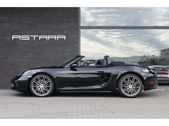 Porsche 718 3