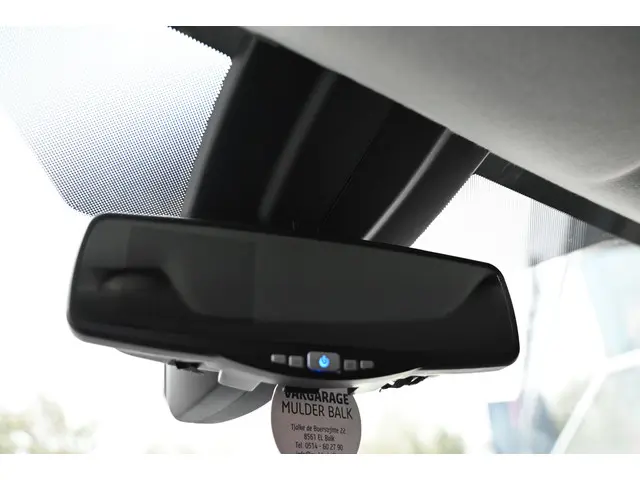 Ford C-MAX 1.0 Trend 2015 Benzine 28