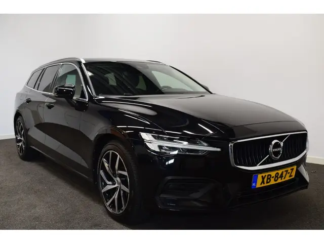 Volvo V60 2.0 T5 250pk AUT8 Momentum 2018 Benzine 22