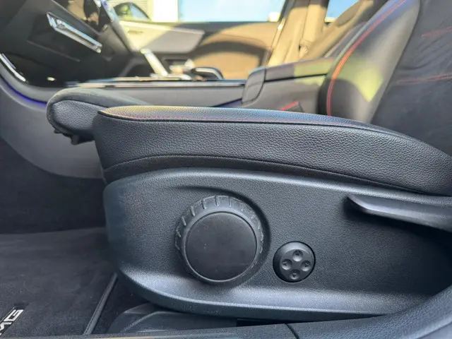 Mercedes-Benz A-Klasse 220 Premium 2021 Benzine 31