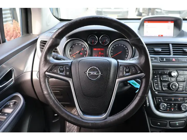 Opel Mokka 1.4 T Cosmo 2015 Benzine 24