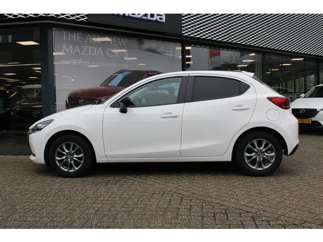 Mazda 2 1.5 Skyactiv-G Comfort 2023 Benzine 9