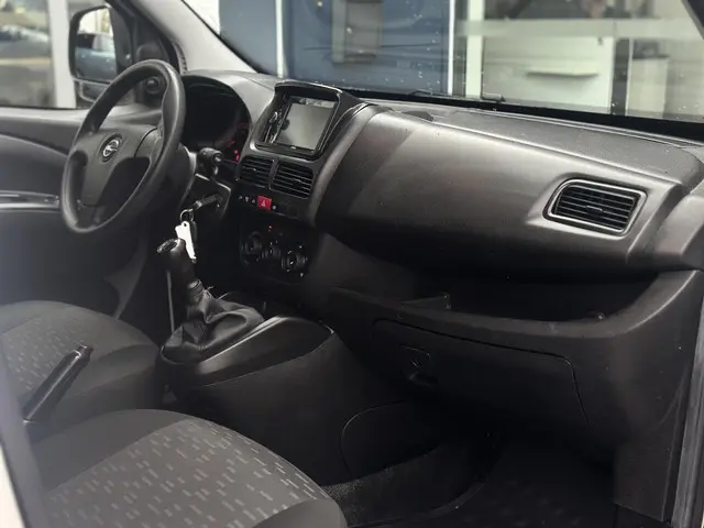 Opel Combo 1.3 CDTi L1H1 Edition 2018 Diesel 11