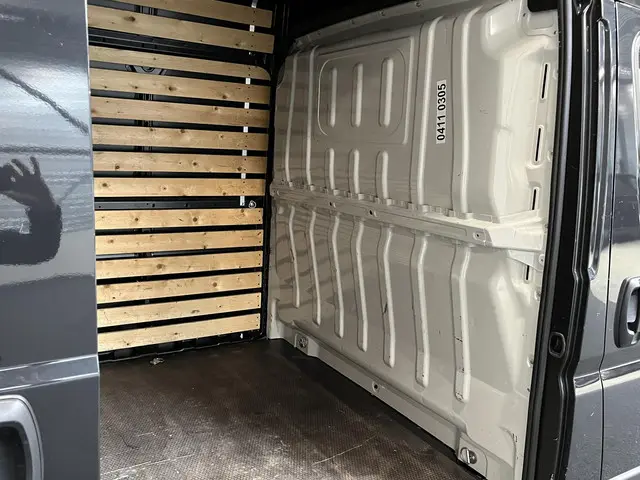 Opel Movano 140 PK L2H2 Edition 2022 Diesel 13