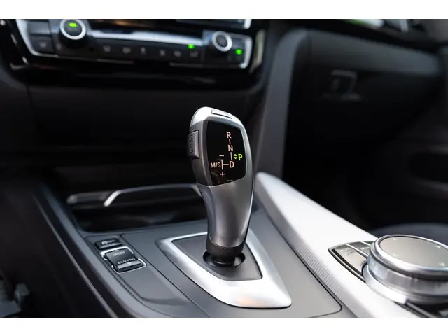 BMW 4 Serie Gran Coupé 418i Executive 2019 Benzine 43