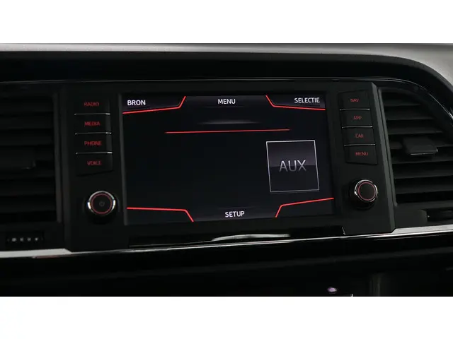 SEAT Ateca 1.4 EcoTSI 150pk Xcellence DSG 2017 Benzine 26