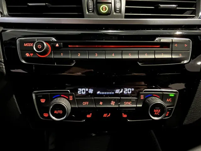 BMW X2 sDrive20i High Executive Edition 2020 Benzine 13