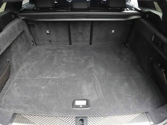 BMW M5 Touring 2025 Hybride Benzine 13