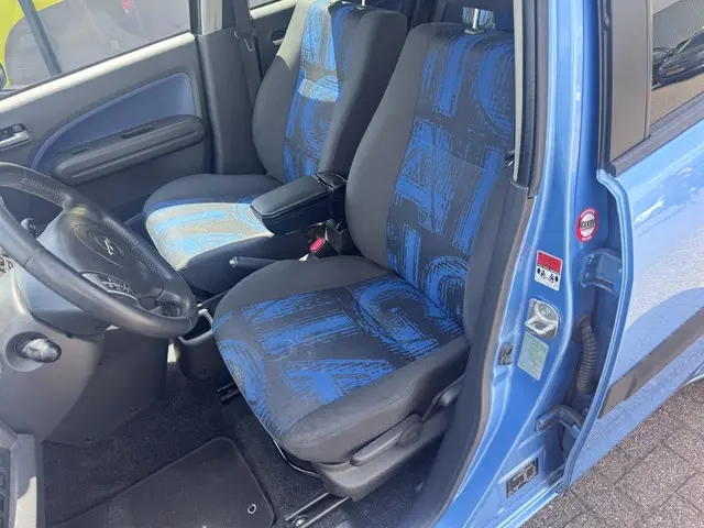 Opel Agila 1.2 Edition 2015 Benzine 10