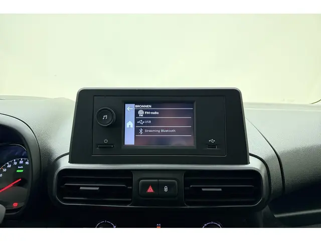 Opel Combo-e L1H1 Edition 50 kWh 2022 Elektrisch 21