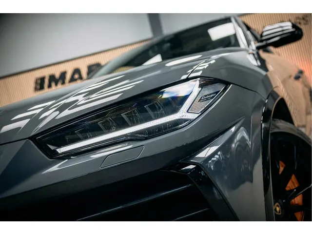 Lamborghini Urus 4.0 V8 Graphite Capsule 2021 Benzine 4