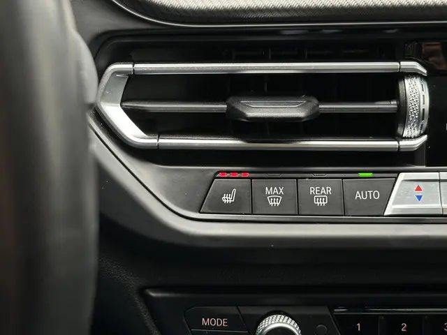 BMW 1 Serie 120d High Executive 2020 Diesel 31