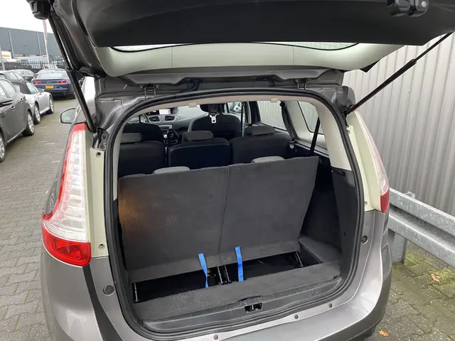 Renault Grand Scénic 1.2 TCe Collection 7p. 2013 Benzine 13