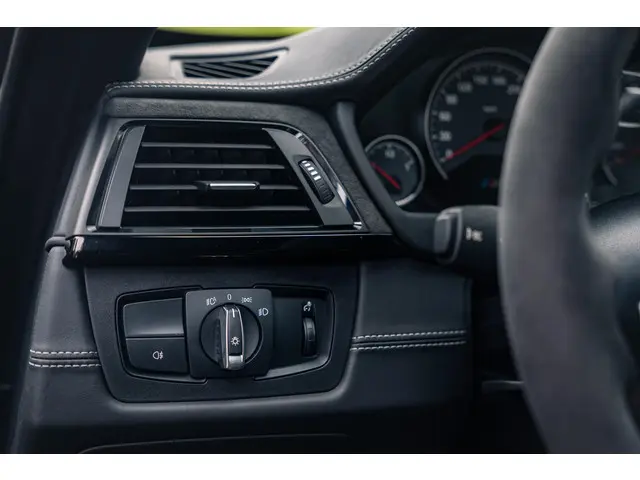 BMW M4 4-serie Coupé GTS 2016 Benzine 25