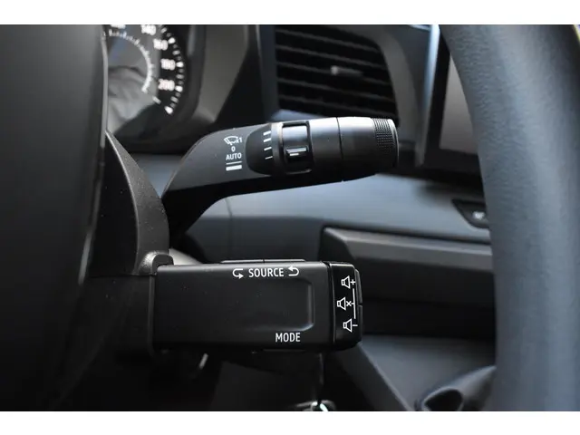 Renault Master T35 2.0 dCi 130 L2H2 Advance 2024 Diesel 14