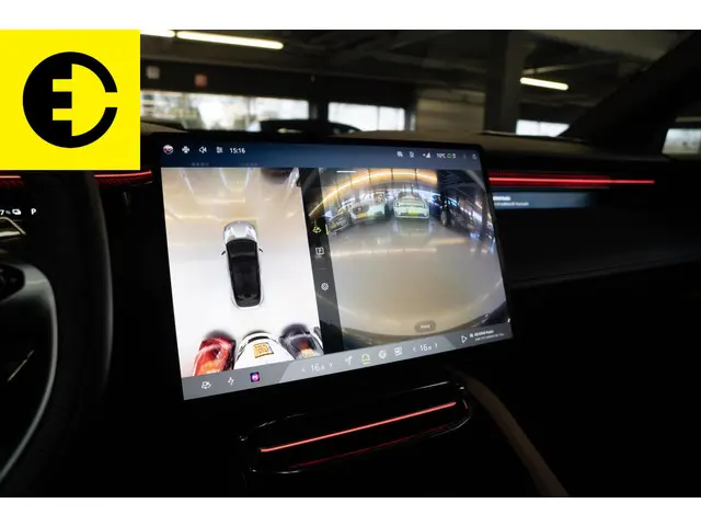 Lotus Eletre EDS 675 R 4WD 112 kWh 2024 Elektrisch 26