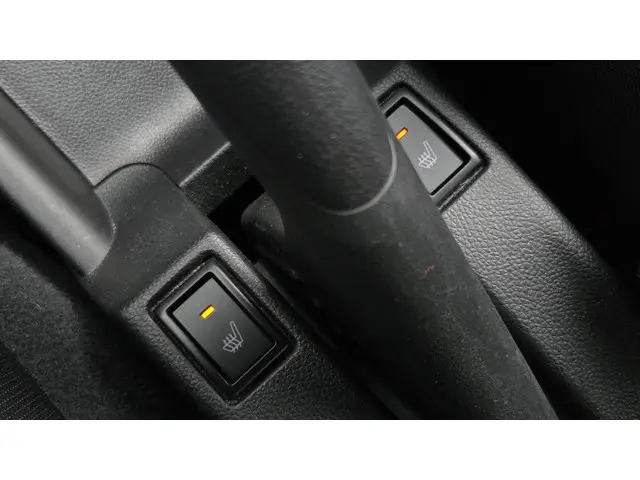 Suzuki Swift 1.0 Sportline 2019 Benzine 21