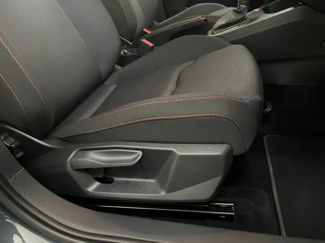 SEAT Ibiza 1.0 EcoTSI FR 115 PK DSG 2024 Benzine 35