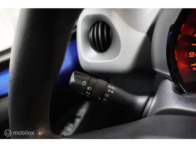 Peugeot 108 1.0 e-VTi Active 2019 Benzine 15