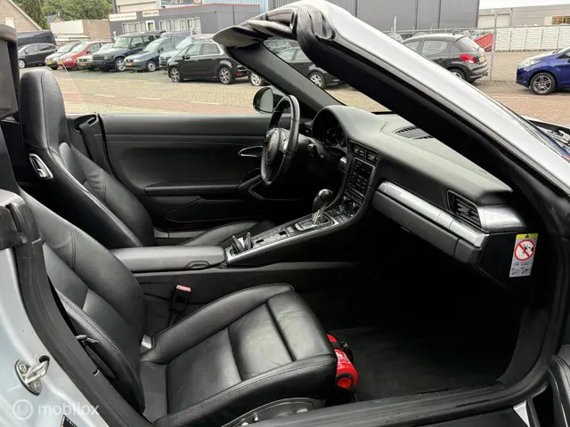 Porsche 911 Cabrio 3.4 Carrera 2014 Benzine 20