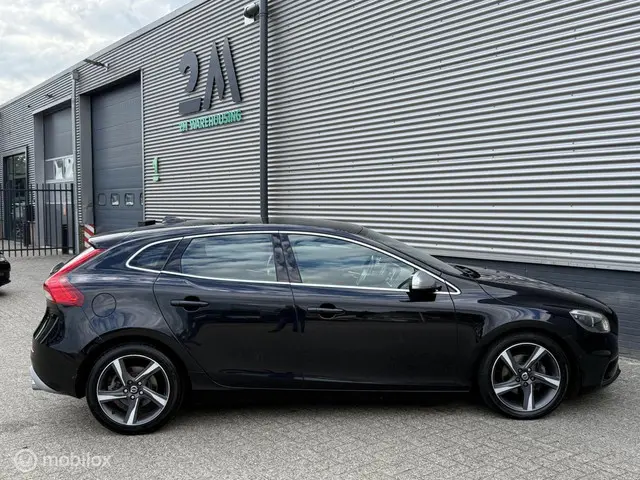 Volvo V40 1.6 D2 R-Design EXPORTPRIJS 2013 Diesel 7