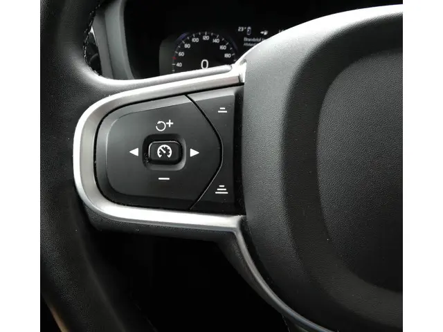 Volvo V60 2.0 B4 Momentum Business 2021 Hybride Benzine 13