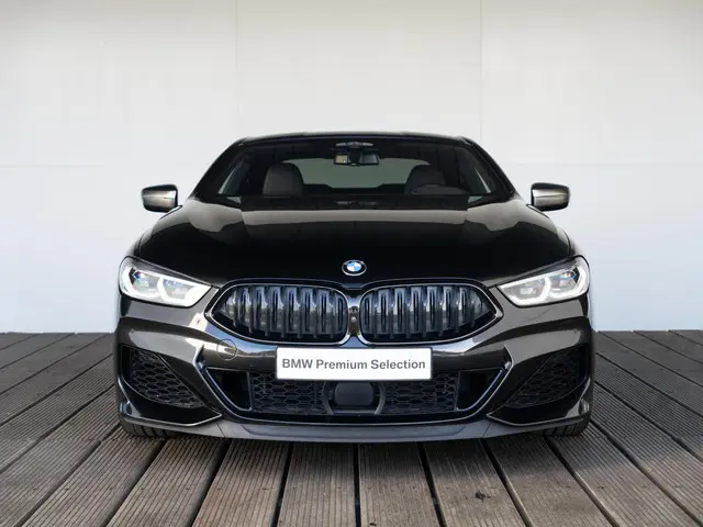BMW 8 Serie 3