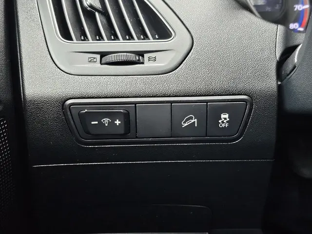 Hyundai ix35 1.6i GDI i-Drive 2013 Benzine 16