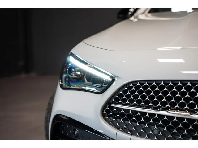 Mercedes-Benz CLE Cabriolet 200 AMG Line 2024 Benzine 6