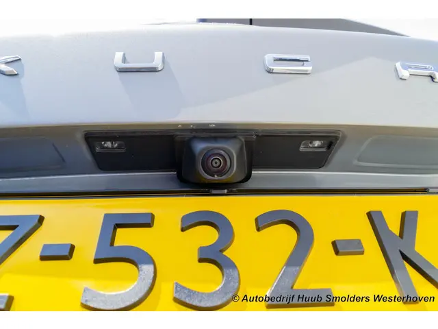 Ford Kuga 2.5 PHEV e-CVT ST-Line X 2022 Hybride Benzine 74