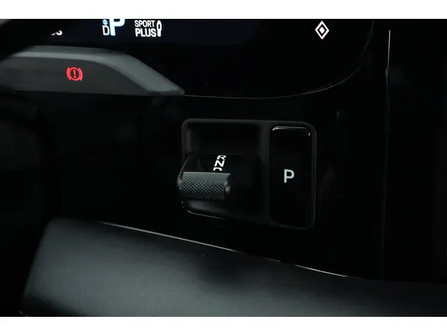 Porsche Taycan GTS 93 kWh 2023 Elektrisch 50